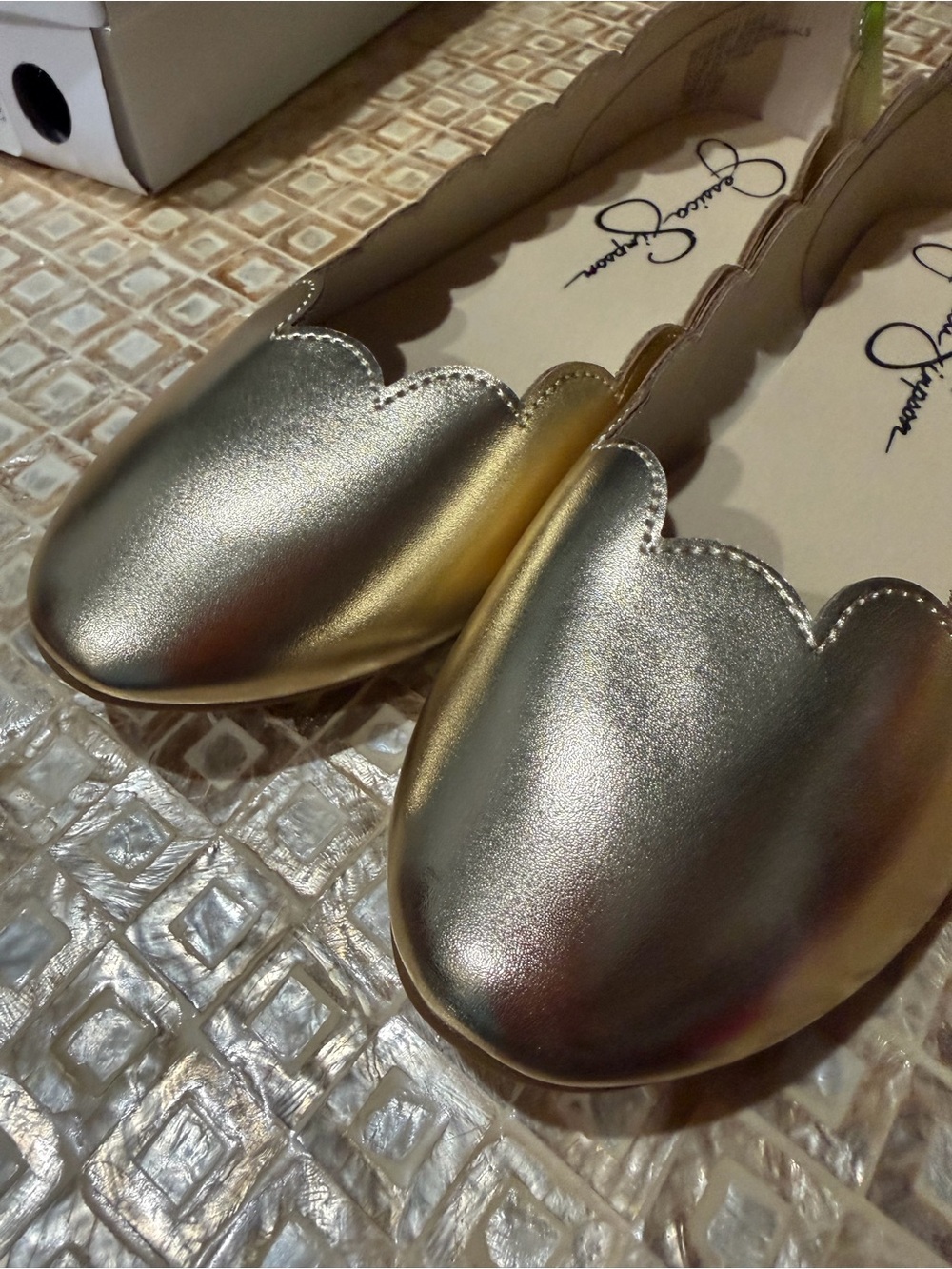 Jessica Simpson Girls' Metallic Gold Scallop-Edge Flats